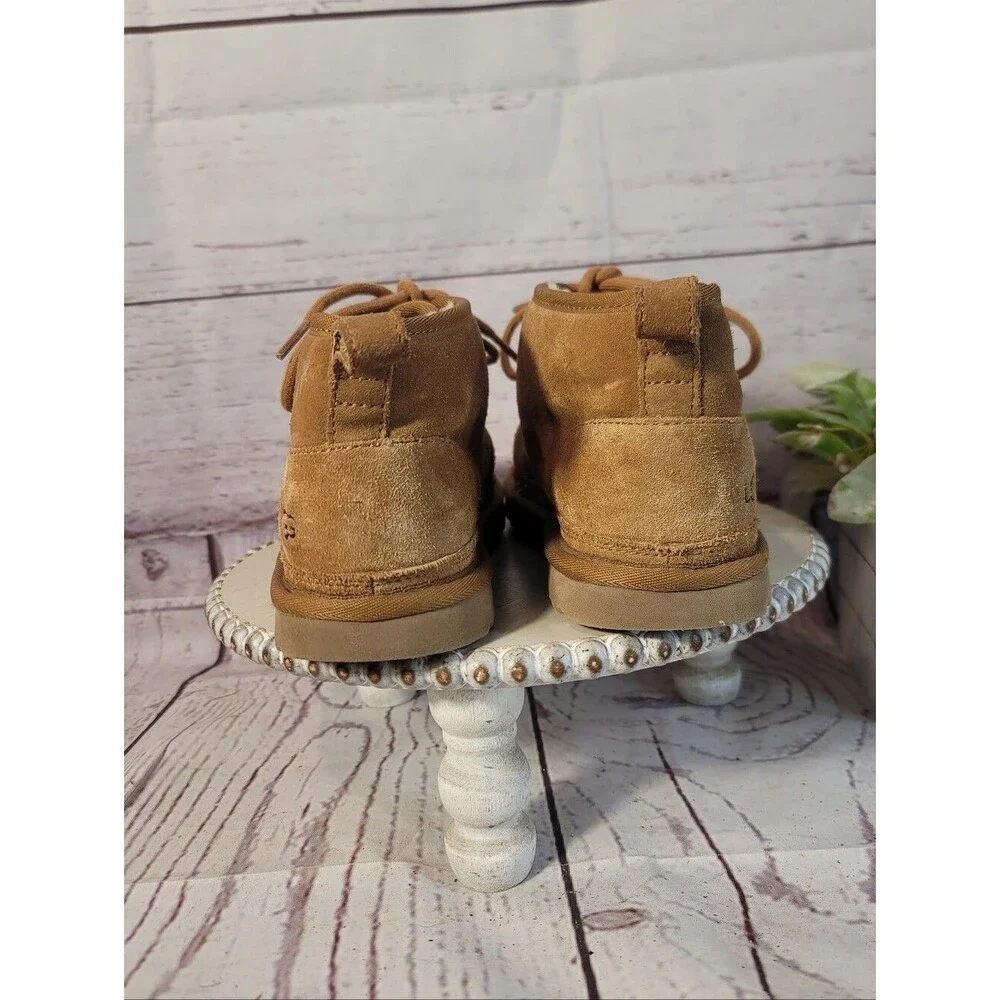UGG Women's Neumel Tan Suede Lace-Up Shearling Chukka Boots 1094269 Size 6